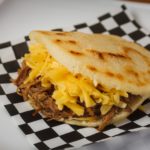 Arepa pelua venezolana