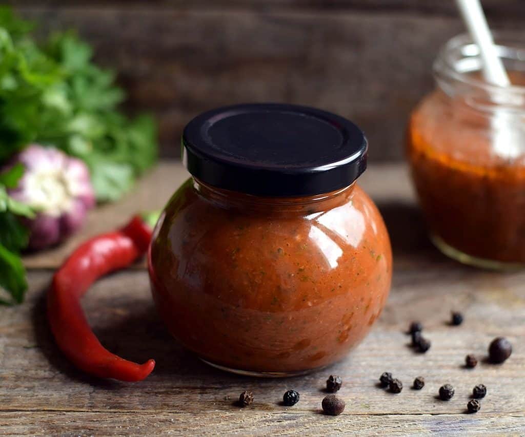 bowls con salsas caseras