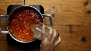 sopa de tomate con pasta