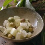 ensalada de melón, queso y aceitunas