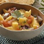 Pico de gallo con mango