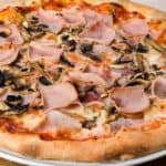 Pizza prosciutto e funghi