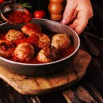 albóndigas en salsa de la abuela