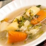 sopa de pollo lista